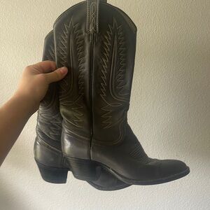 GRAY DAN POST COWGIRL BOOTS